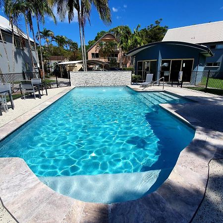 ריינבואו ביץ' Rainbow Getaway Holiday Apartments מראה חיצוני תמונה