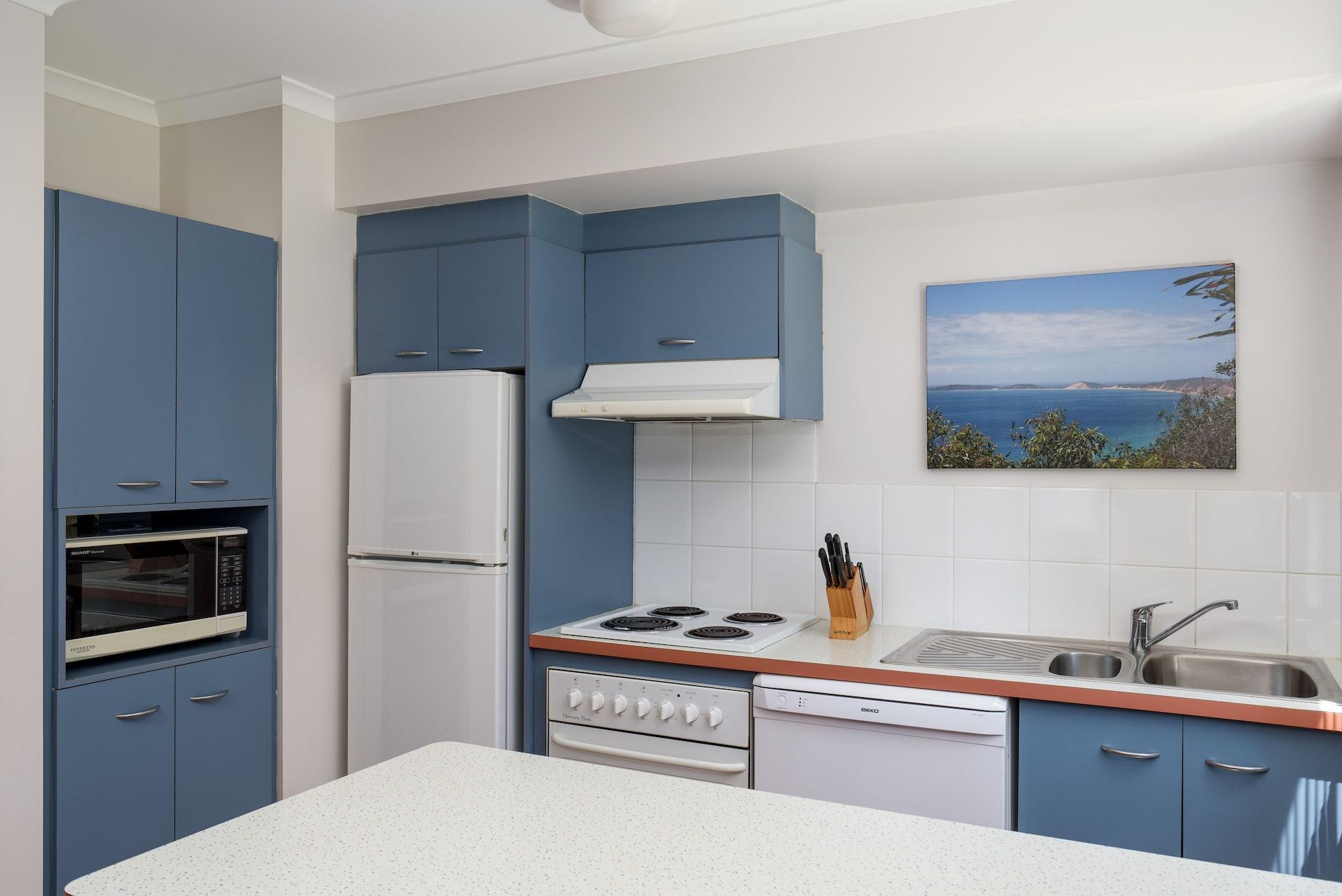 ריינבואו ביץ' Rainbow Getaway Holiday Apartments מראה חיצוני תמונה