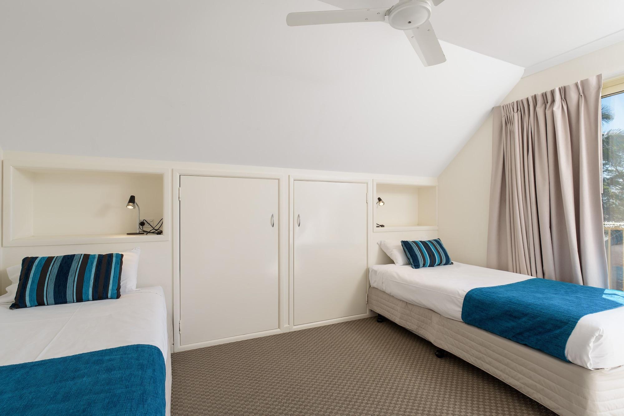 ריינבואו ביץ' Rainbow Getaway Holiday Apartments מראה חיצוני תמונה