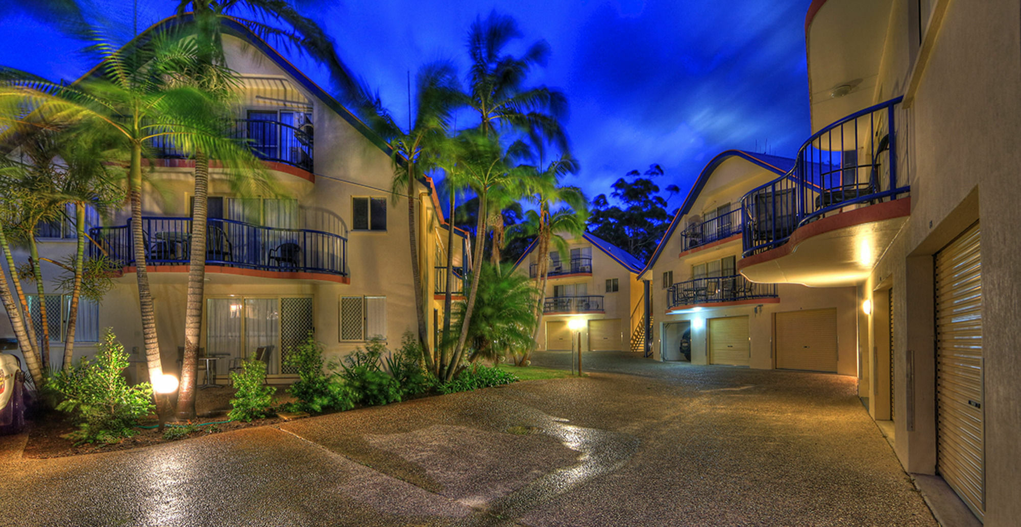 ריינבואו ביץ' Rainbow Getaway Holiday Apartments מראה חיצוני תמונה